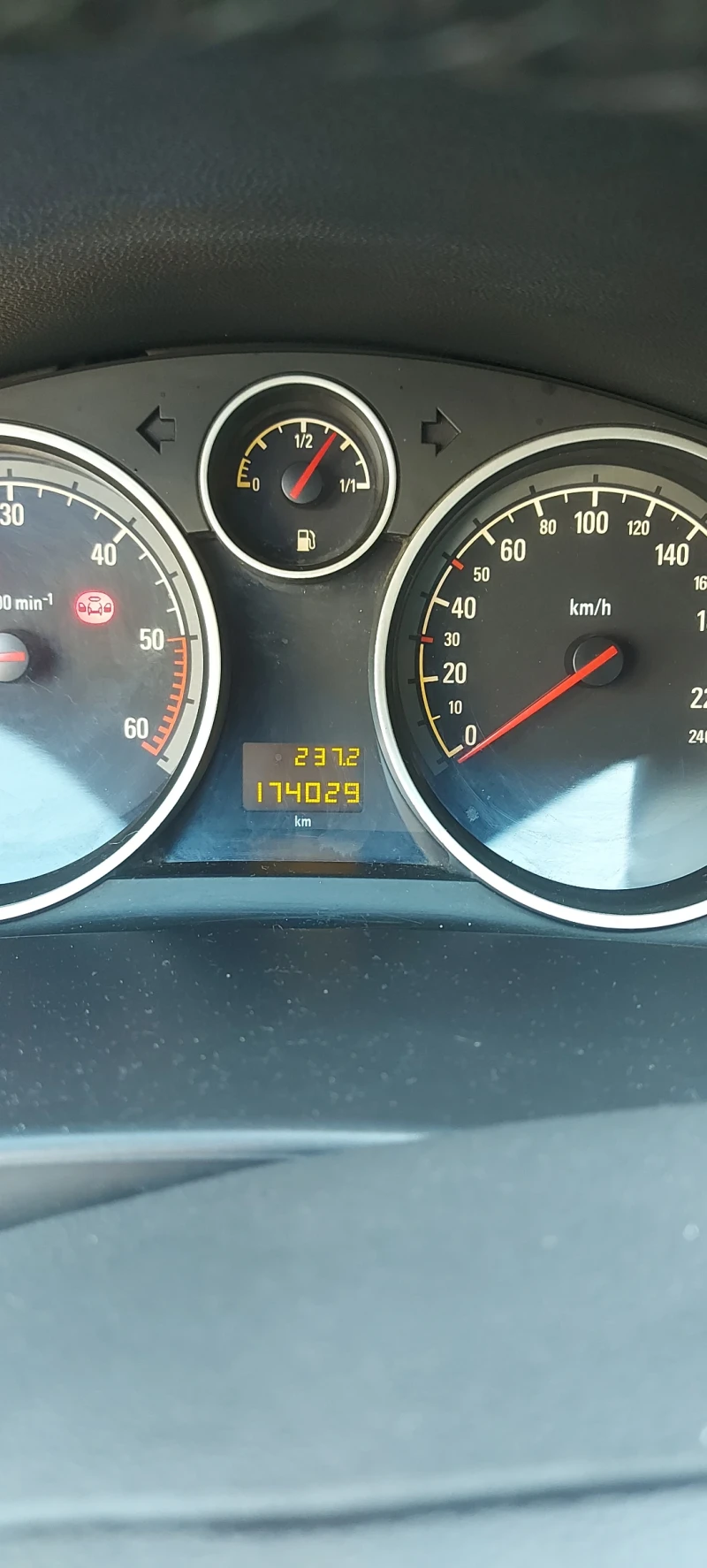 Opel Astra, снимка 6 - Автомобили и джипове - 52971396