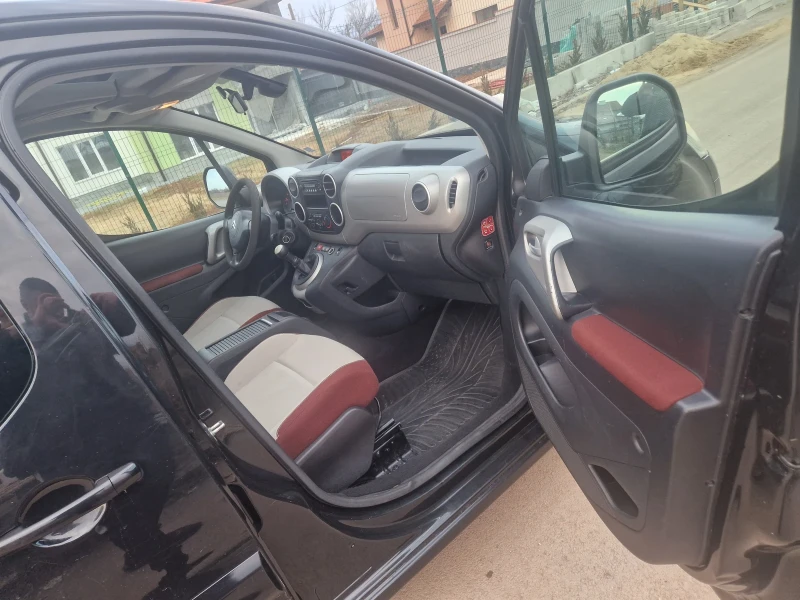 Citroen Berlingo, снимка 16 - Автомобили и джипове - 53135412