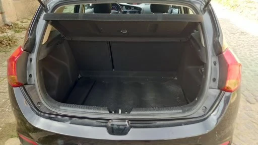 Kia Ceed, снимка 14 - Автомобили и джипове - 52966058