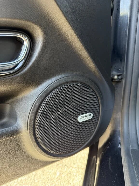 Chevrolet Camaro 2LT* Coupe* RWD* АвтоКредит* (ЦЕНА ДО БГ), снимка 9 - Автомобили и джипове - 54137354