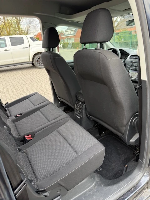 VW Caddy 1.4 - CNG, снимка 11 - Автомобили и джипове - 54455824