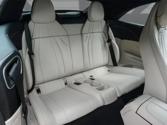 Mercedes-Benz CLE 450 4Matic Cabrio = AMG Line = Premium Гаранция, снимка 10 - Автомобили и джипове - 54710517