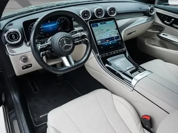 Mercedes-Benz CLE 450 4Matic Cabrio = AMG Line = Premium Гаранция, снимка 4 - Автомобили и джипове - 54710517
