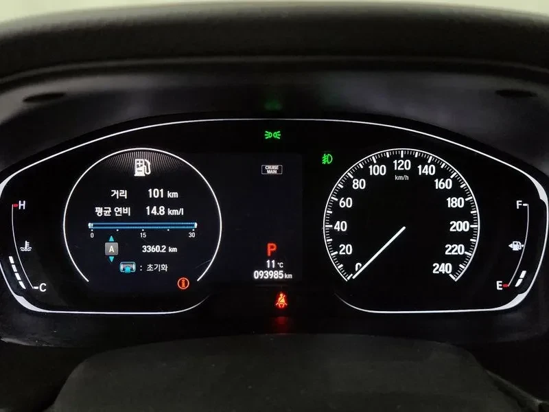 Honda Accord 10Th Gen 1.5 Turbo, снимка 8 - Автомобили и джипове - 55348609