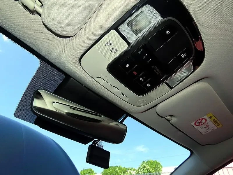 Hyundai Sonata 2.0 Premium, снимка 16 - Автомобили и джипове - 56130513