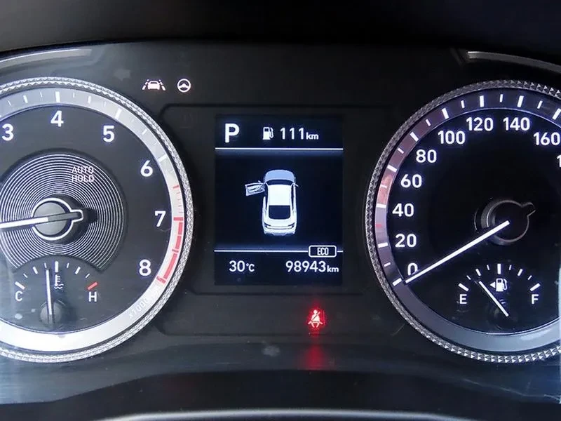 Hyundai Sonata 2.0 Premium, снимка 8 - Автомобили и джипове - 56130513