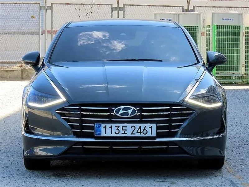 Hyundai Sonata 2.0 Premium, снимка 3 - Автомобили и джипове - 56130513