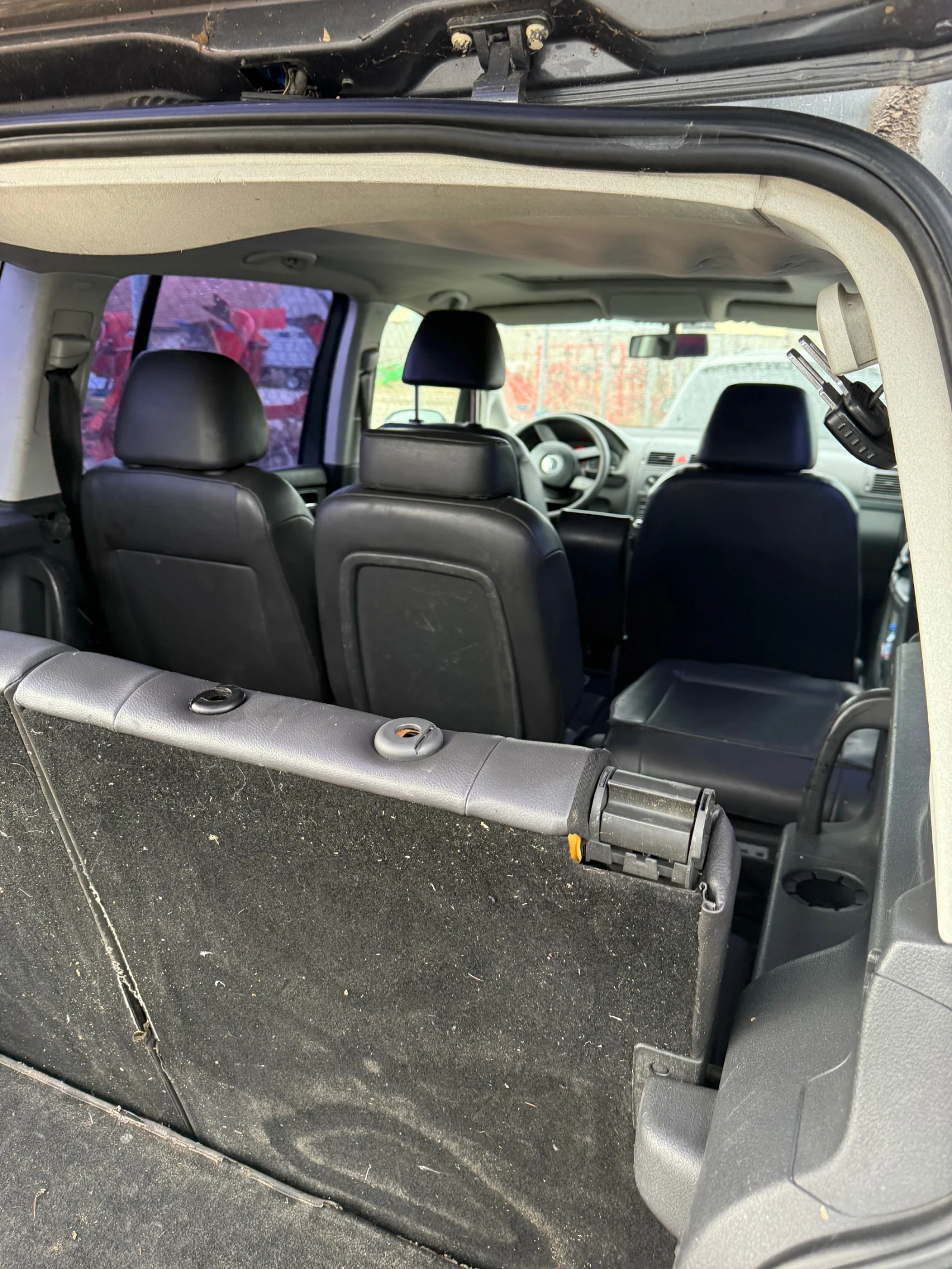 VW Touran 1.9tdi bls dsg | Mobile.bg   11