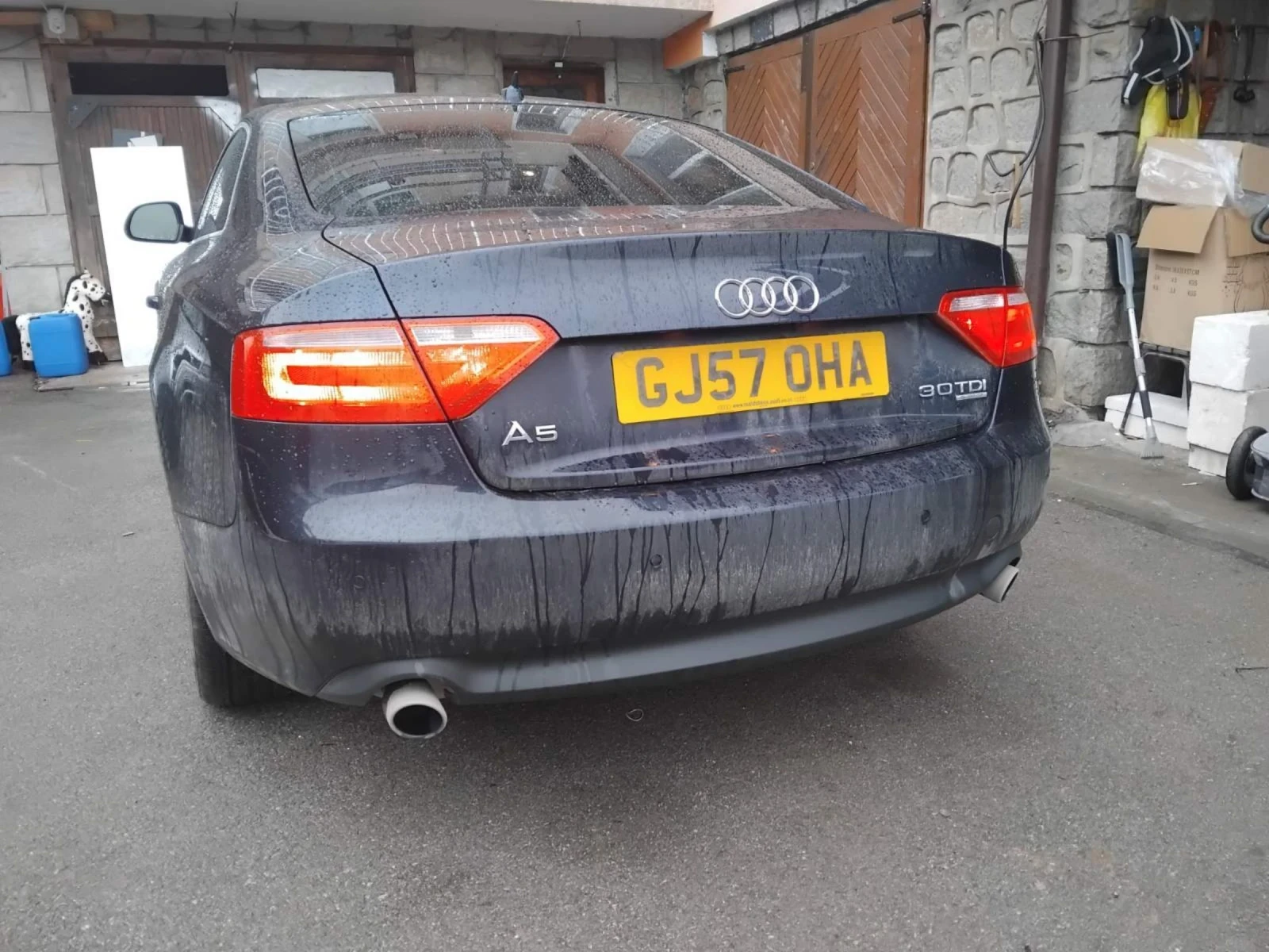 Audi A5 3.0 tdi ръчка 239кс. - изображение 4