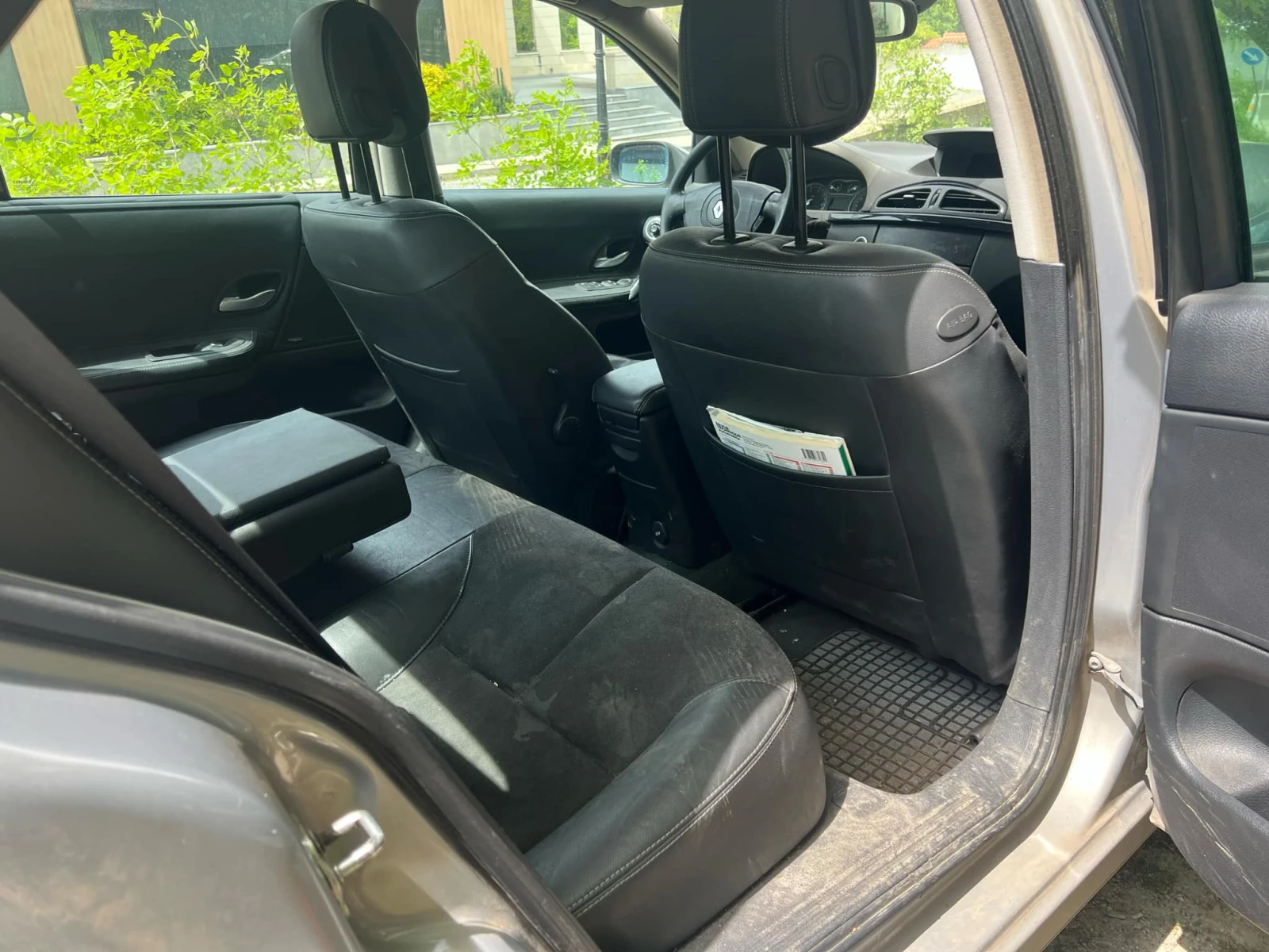 Renault Laguna 2.0T газ - изображение 9