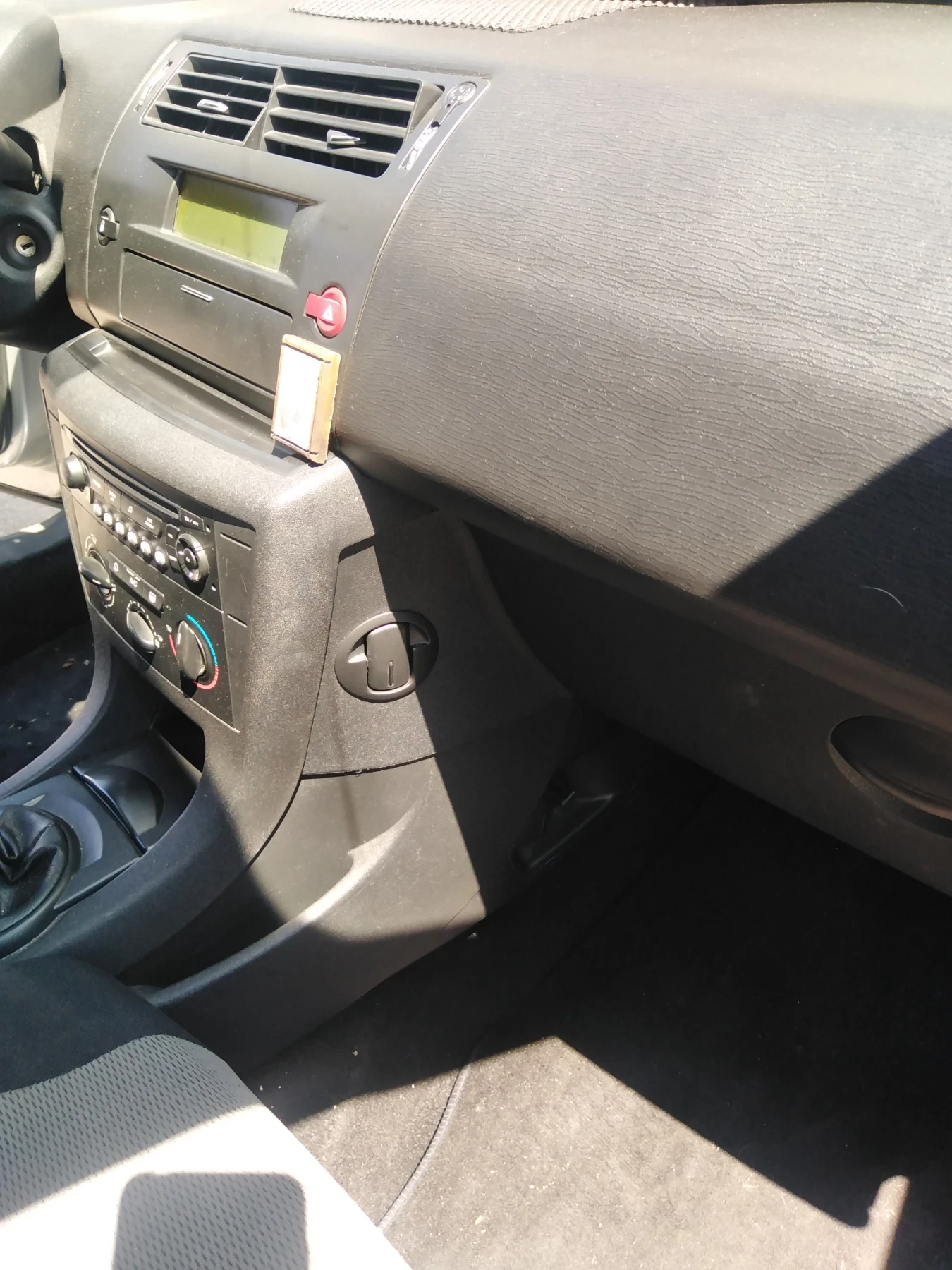 Citroen C4 1.4 - изображение 9