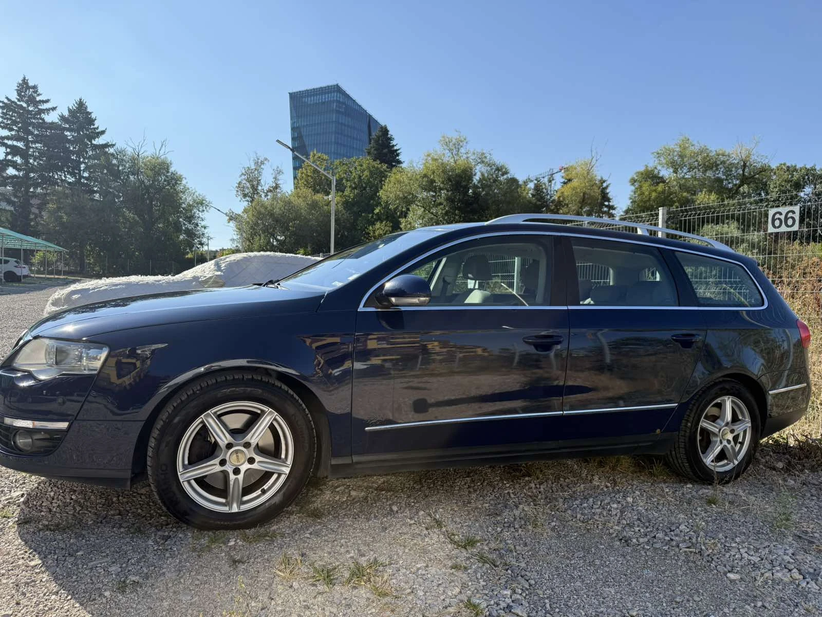 VW Passat 2.0 - изображение 5