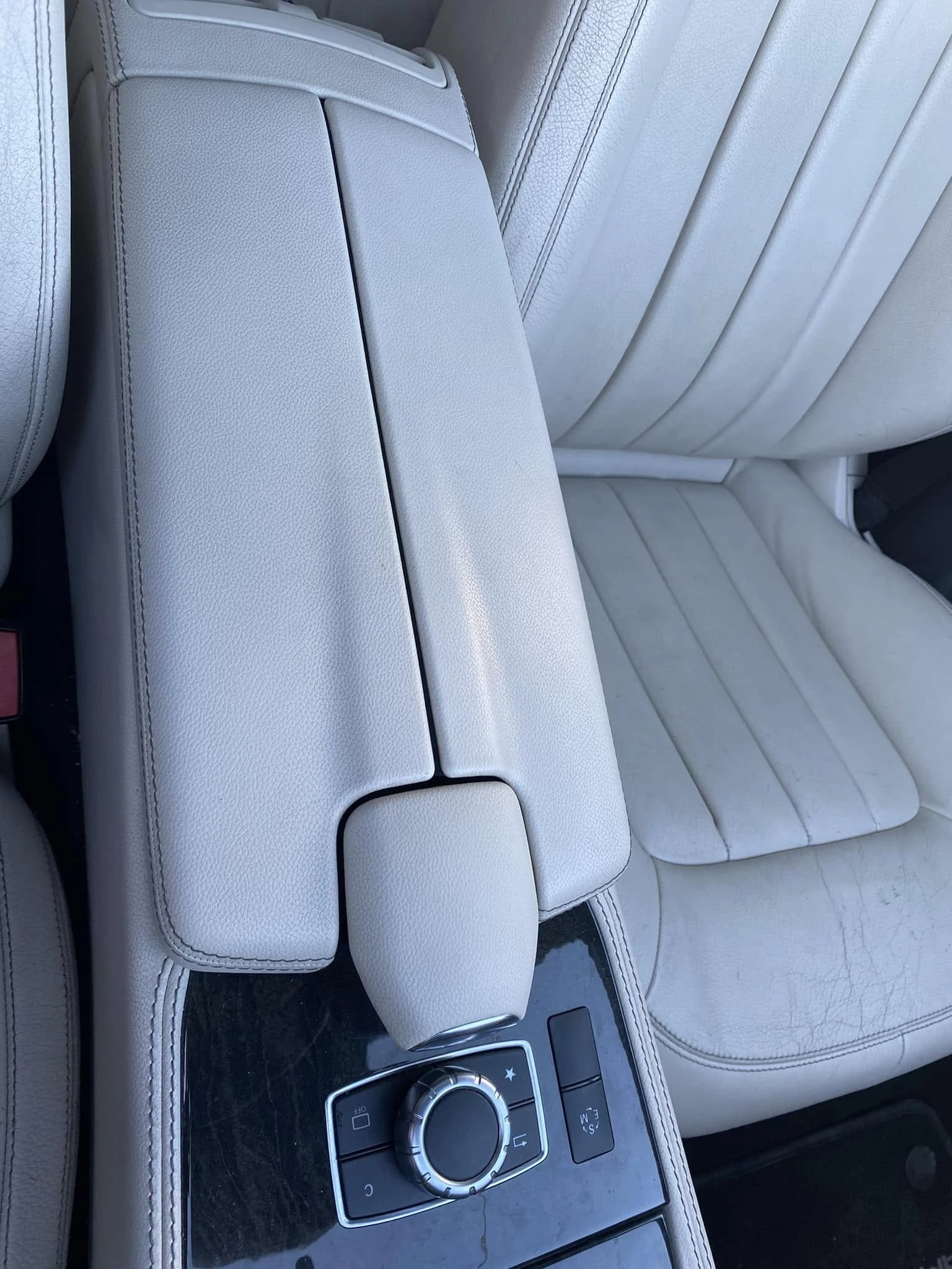 Mercedes-Benz CLS 220  - изображение 9