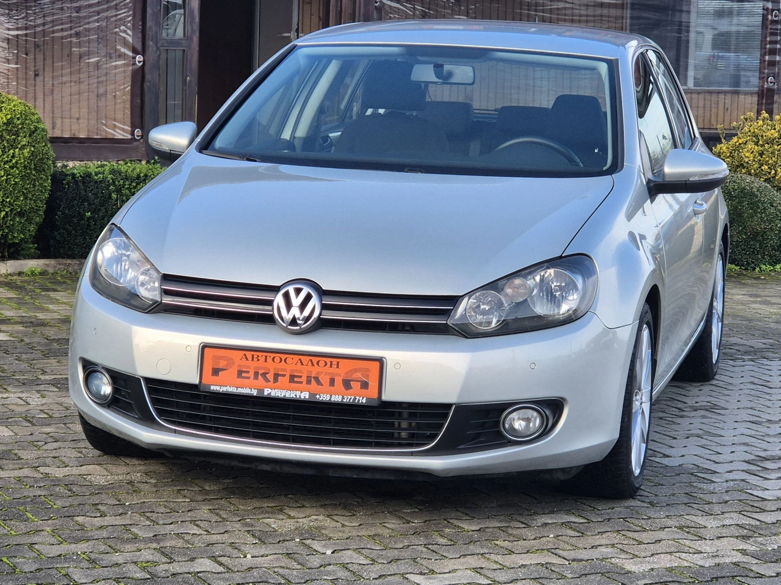VW Golf 1.6ТDI 105к.с Автоматик - изображение 3