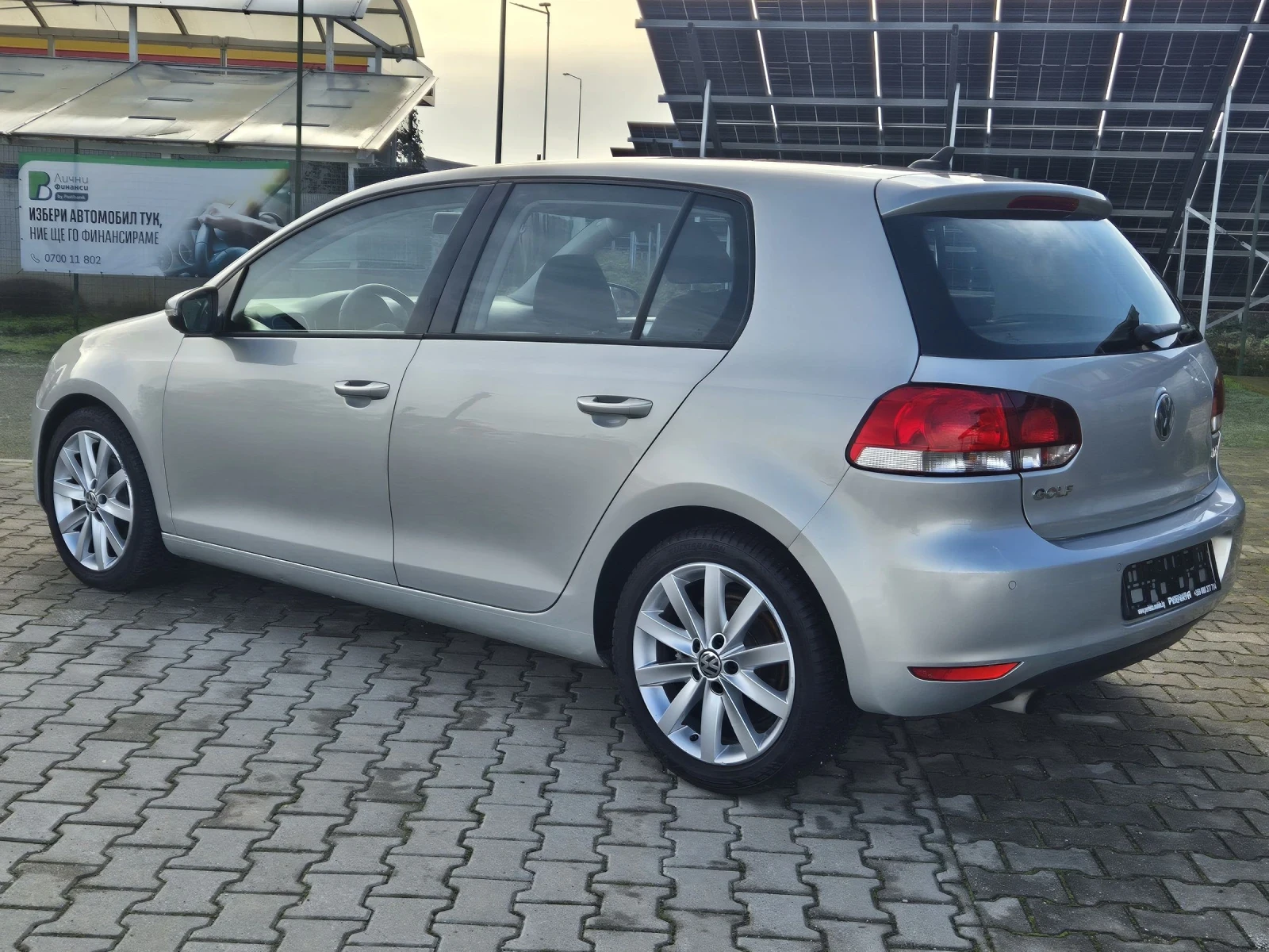 VW Golf 1.6ТDI 105к.с Автоматик - изображение 10