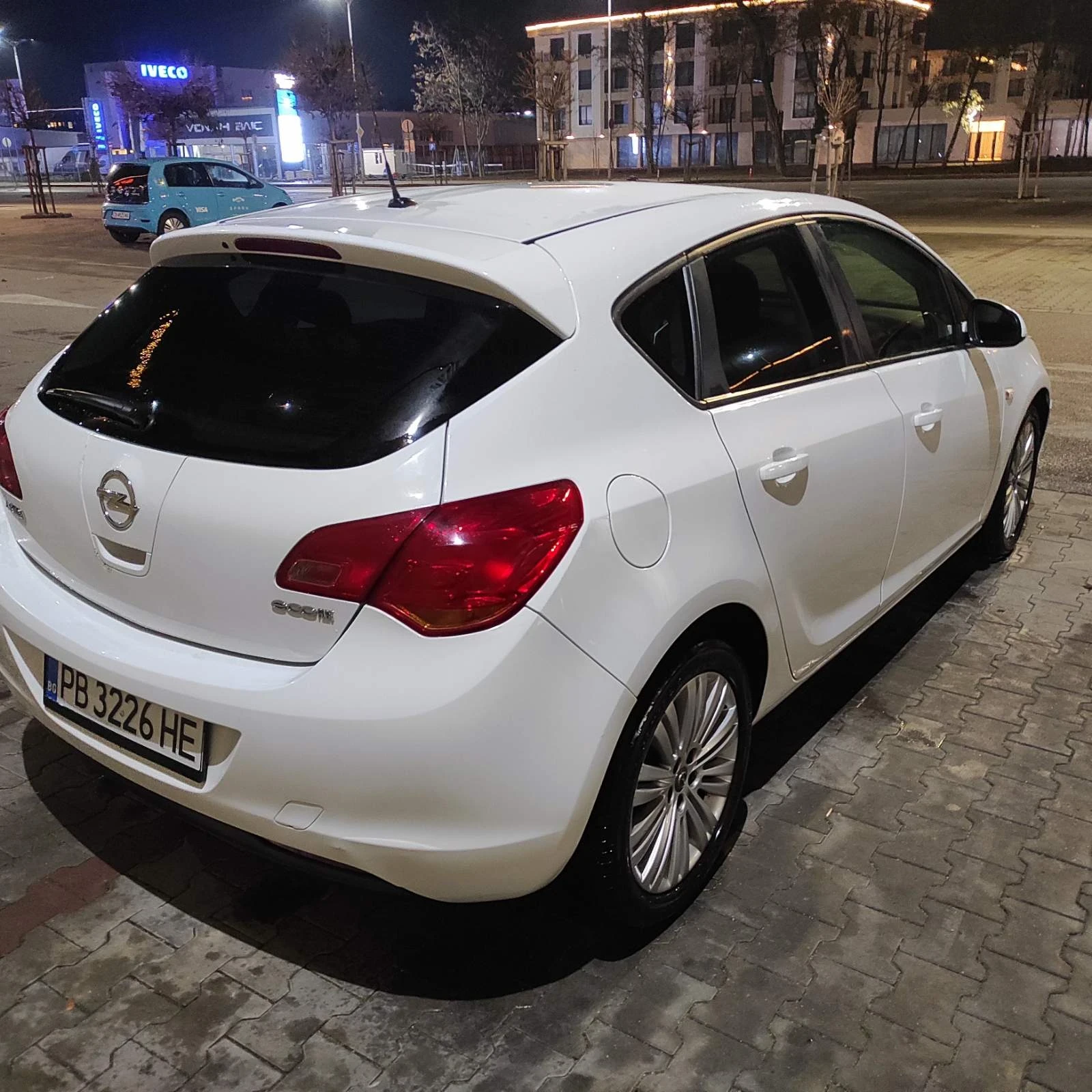 Opel Astra  - изображение 4