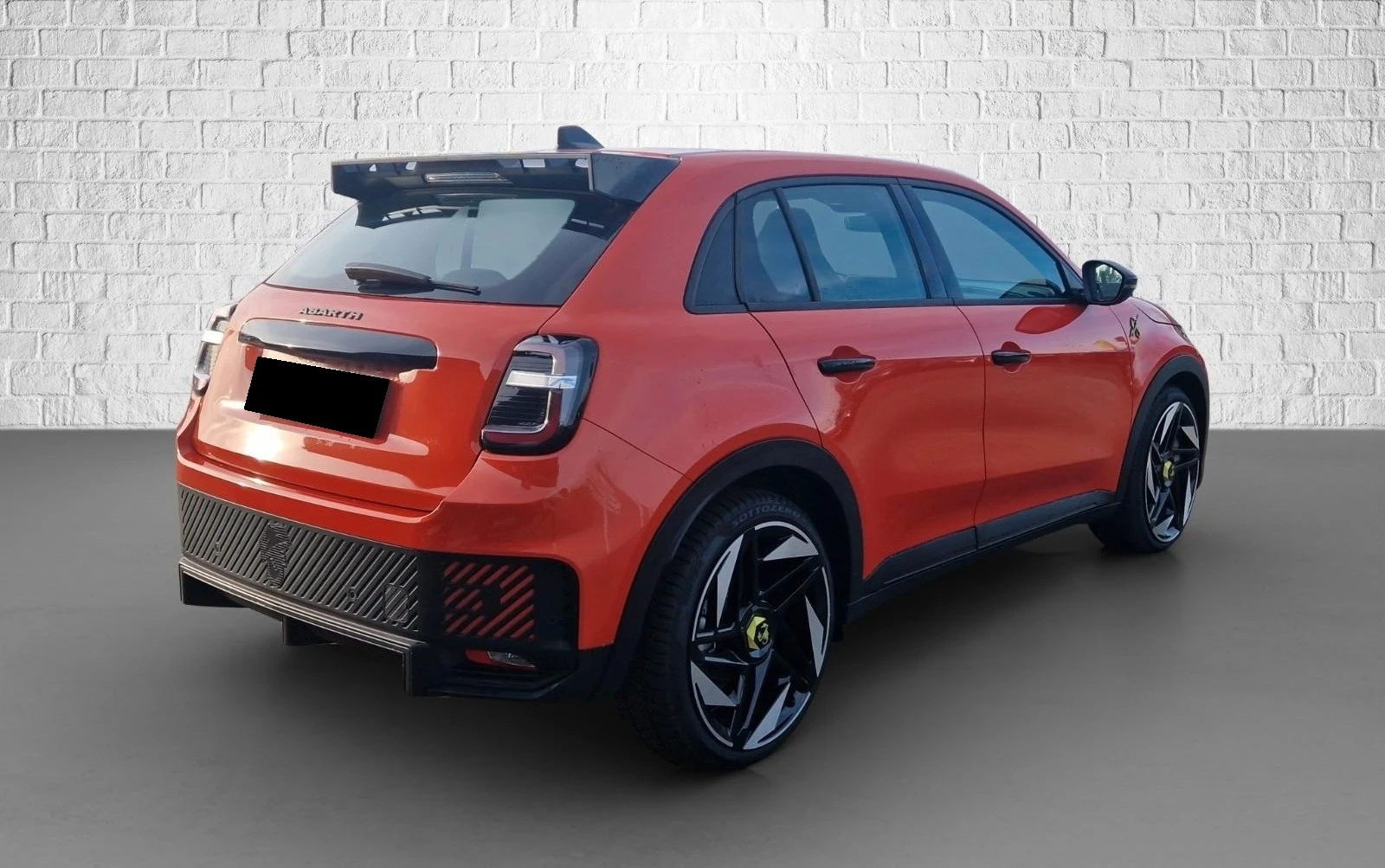 Abarth 600 e TURISMO LED - изображение 3