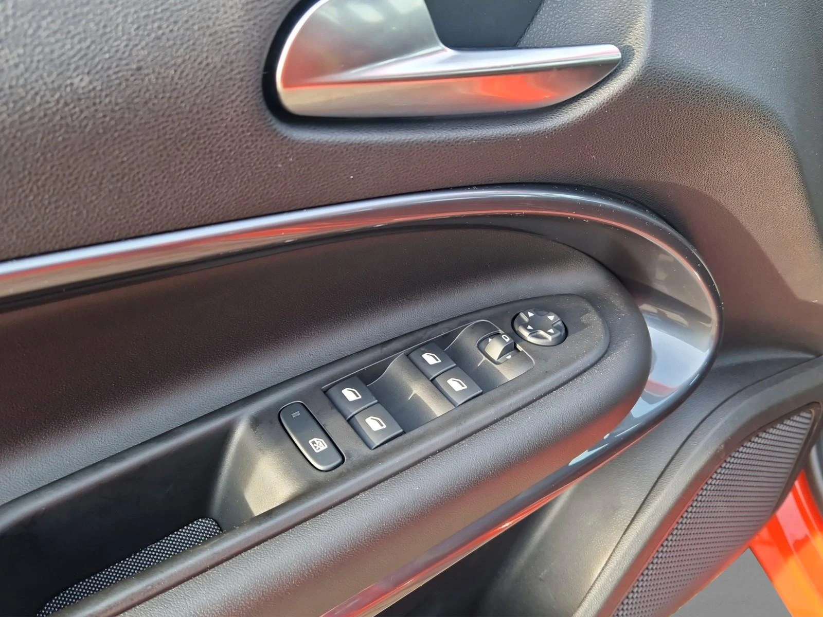 Abarth 600 e TURISMO LED | Mobile.bg � ����������� 14