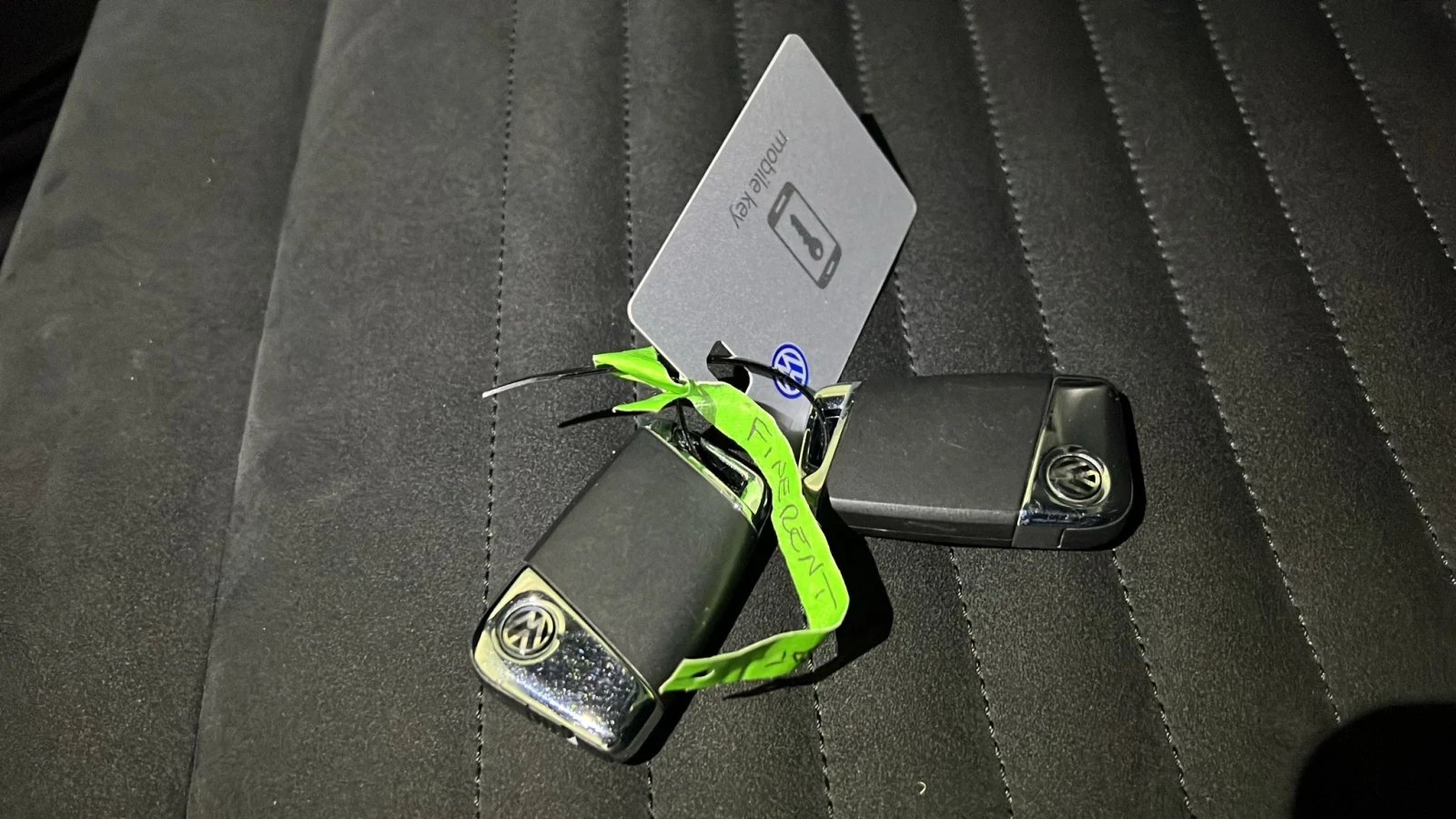 VW Passat 126800km* LED* КОЖА* ПОДГРЕВ* ДИСТРОНИК*  - изображение 2