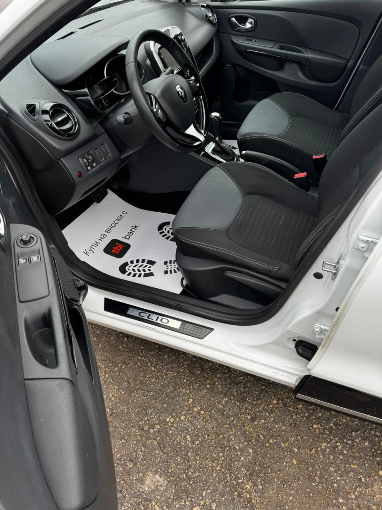 Renault Clio 1.5 dCi, 90к.с., АВТОМАТ, НАВИГАЦИЯ, ХЕЧБЕК  - изображение 9