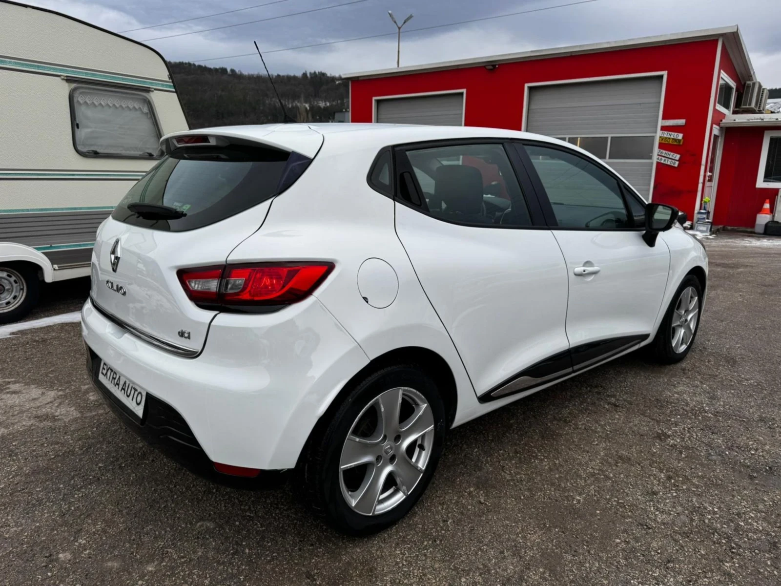 Renault Clio 1.5 dCi, 90к.с., АВТОМАТ, НАВИГАЦИЯ, ХЕЧБЕК  - изображение 5