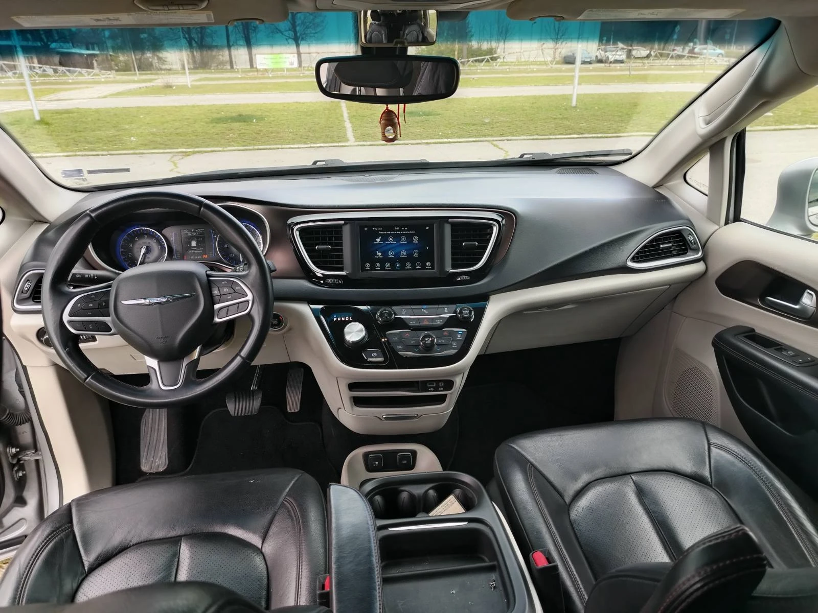 Chrysler Pacifica 6+ 1 - изображение 7