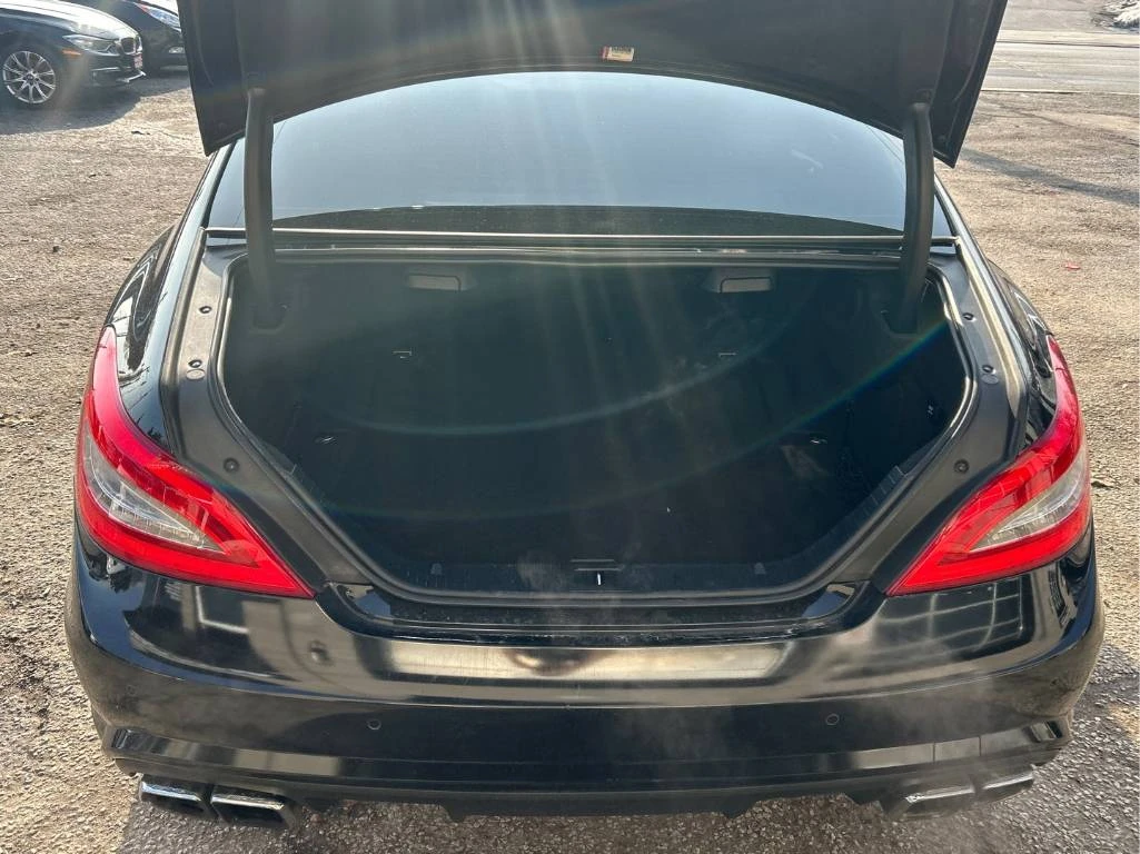 Mercedes-Benz CLS 63 CARFAX* DISTRONIC+ * МАСАЖИ, снимка 15 - Автомобили и джипове - 53796888
