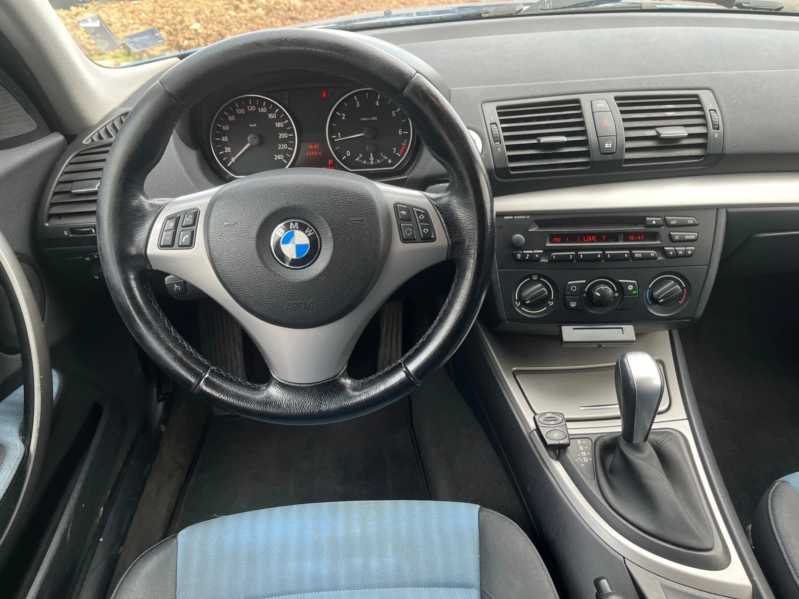 BMW 118 1.8i 129кс. бензин/гас, снимка 9 - Автомобили и джипове - 53891780