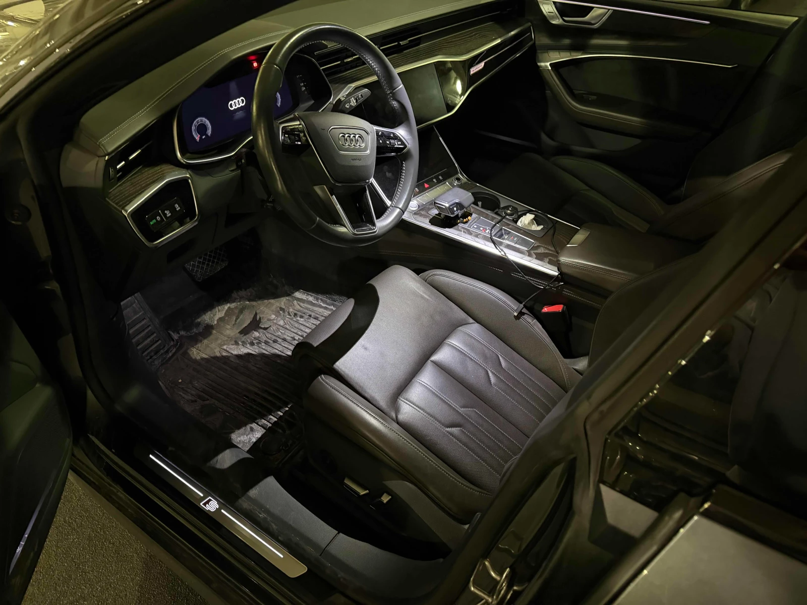 Audi A7 Technik * * CARFAX * * АВТО КРЕДИТ * * , снимка 7 - Автомобили и джипове - 54231857