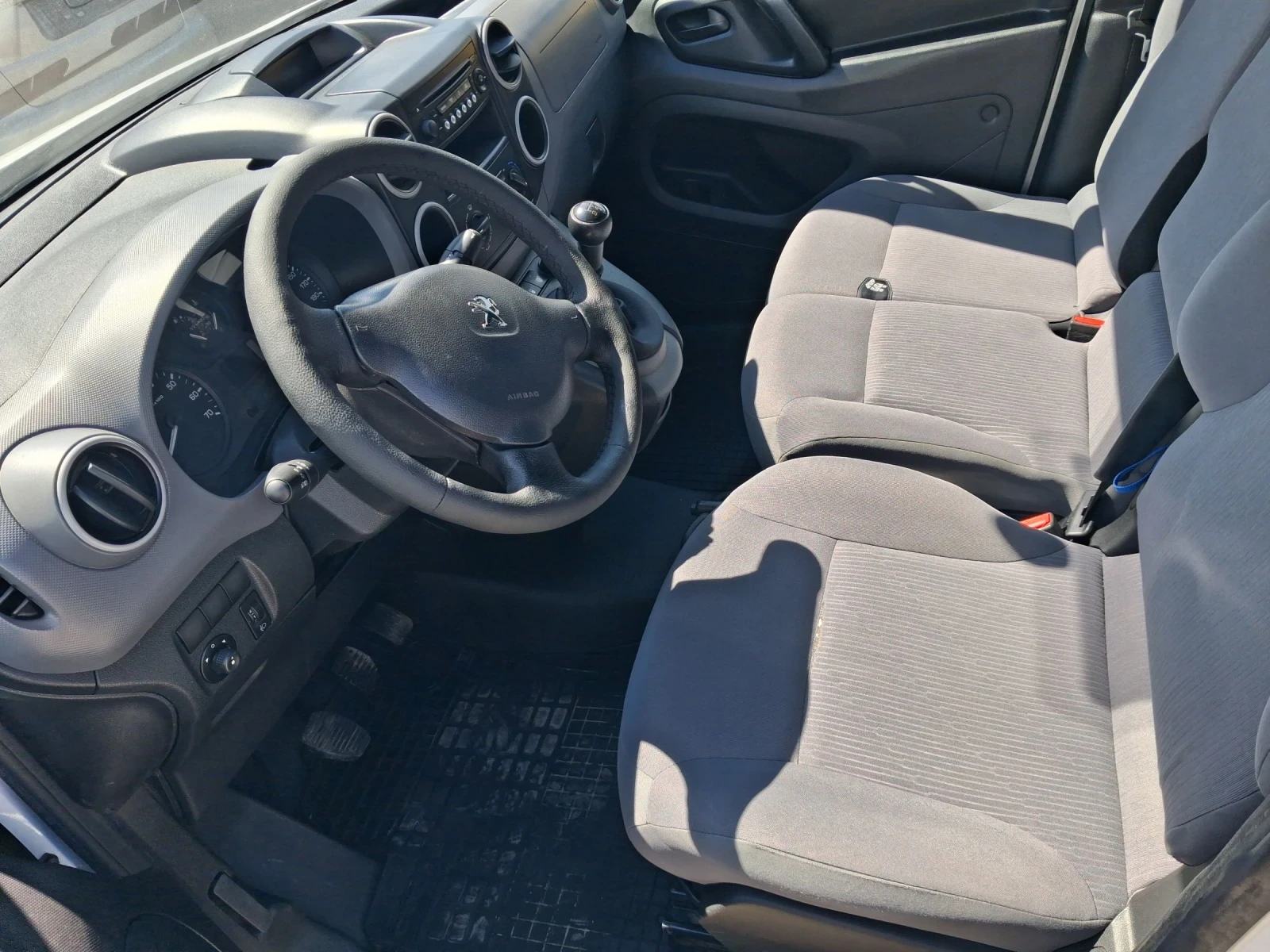 Peugeot Partner 1.6, 90�.�. 3 �����, ��������. | Mobile.bg � ����������� 14