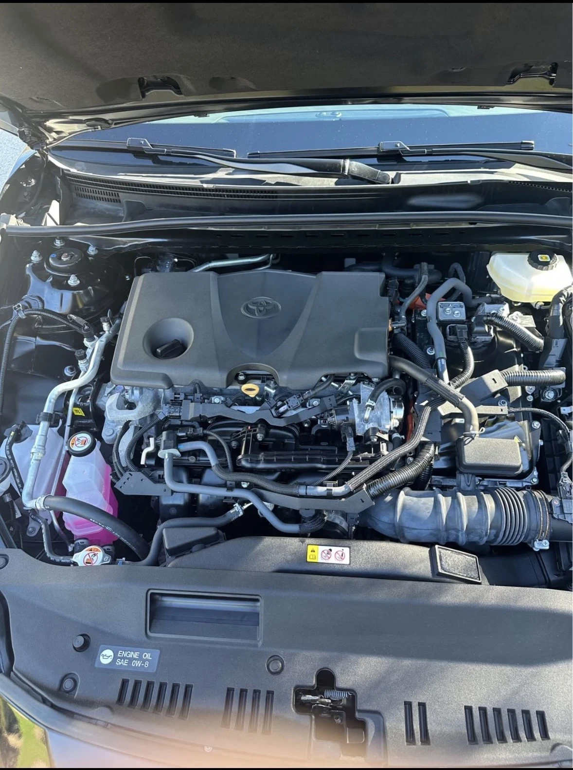 Toyota Camry Hybrid 4X4, снимка 7 - Автомобили и джипове - 54560952