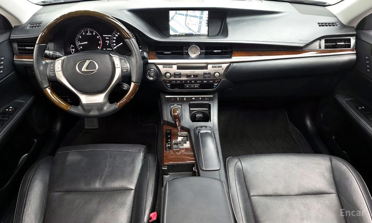 Lexus ES 350 EXECUTIVE* EX60* ПОДГРЕВ* ОБДУХВАНЕ* НАВИГАЦИЯ* , снимка 3 - Автомобили и джипове - 54760919