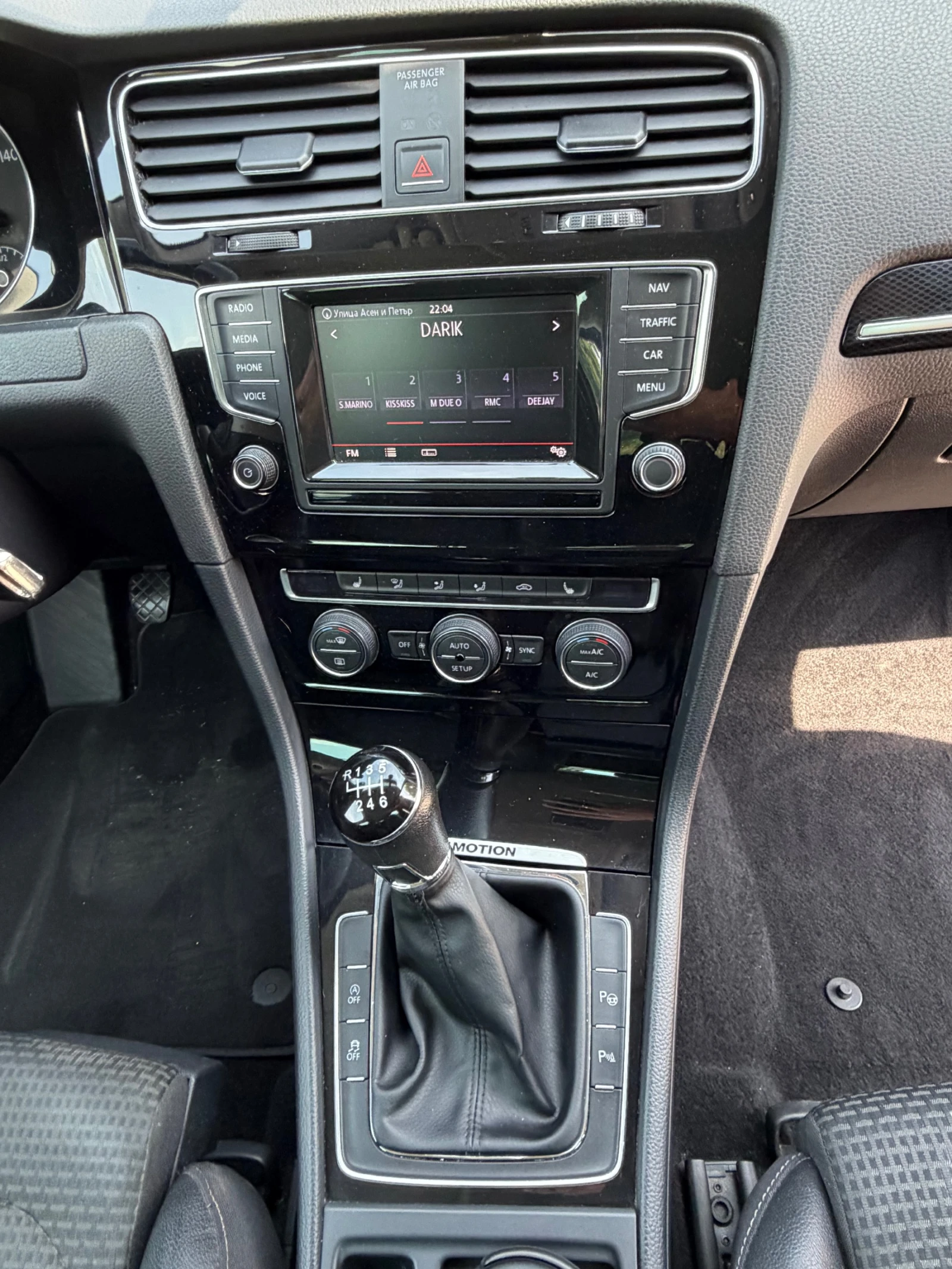 VW Golf 2.0TDI 150кс 4 MOTION, снимка 14 - Автомобили и джипове - 54807767