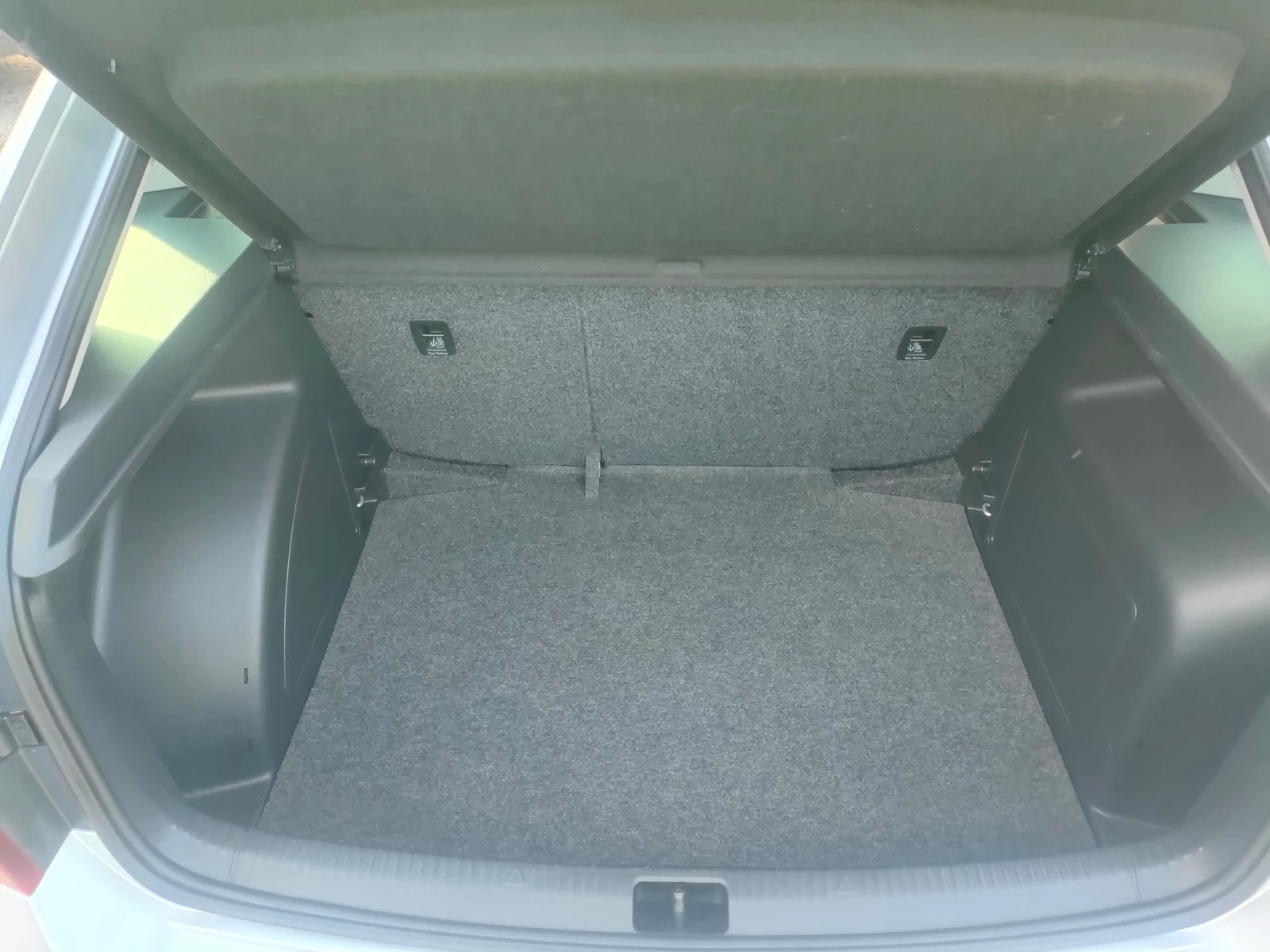 Skoda Rapid 1.2tsi-105ks.Italy, снимка 16 - Автомобили и джипове - 55146866