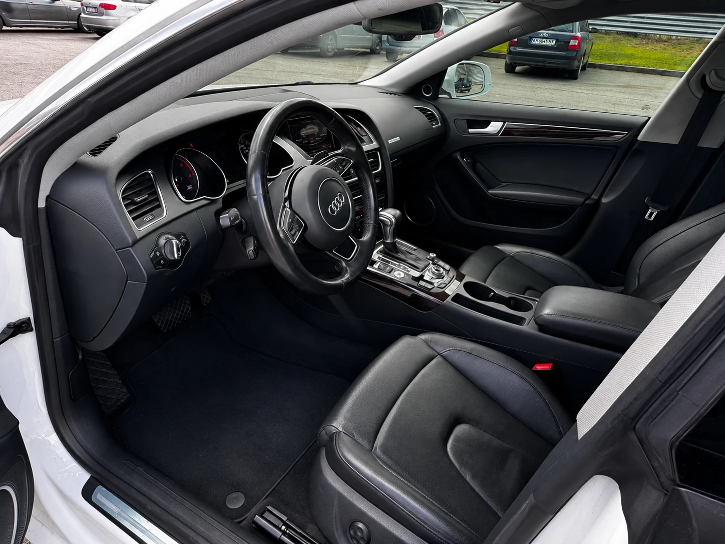 Audi A5 2.0 TDI QUATTRO , снимка 9 - Автомобили и джипове - 55577252