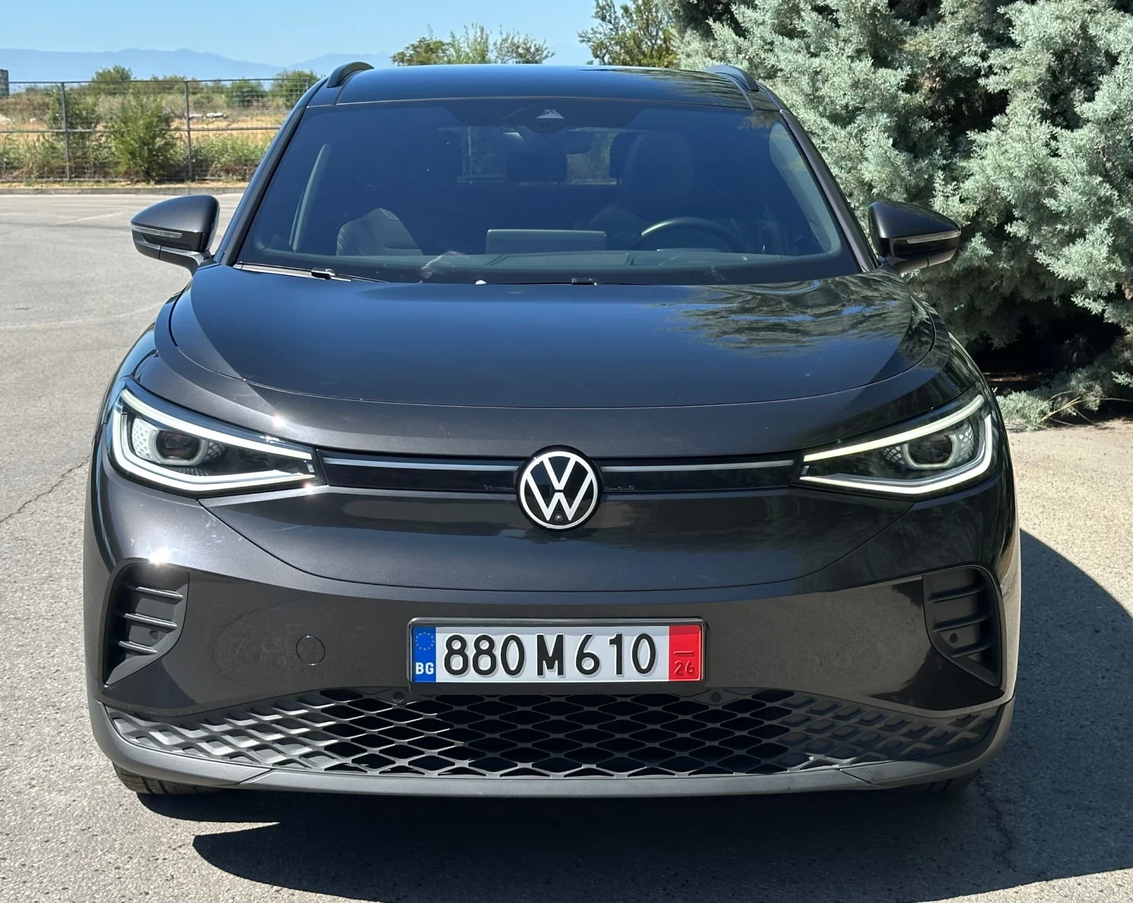 VW ID.4 Full/MATRIX/PANO/HeadUp/360/Keyless/Подгрев/МАСАЖ, снимка 2 - Автомобили и джипове - 55961393