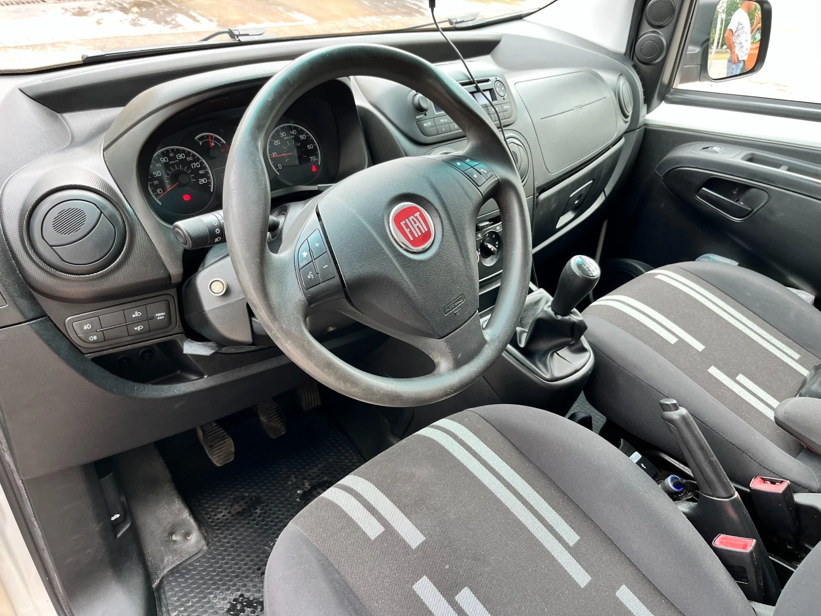 Fiat Fiorino, снимка 8 - Автомобили и джипове - 56198813
