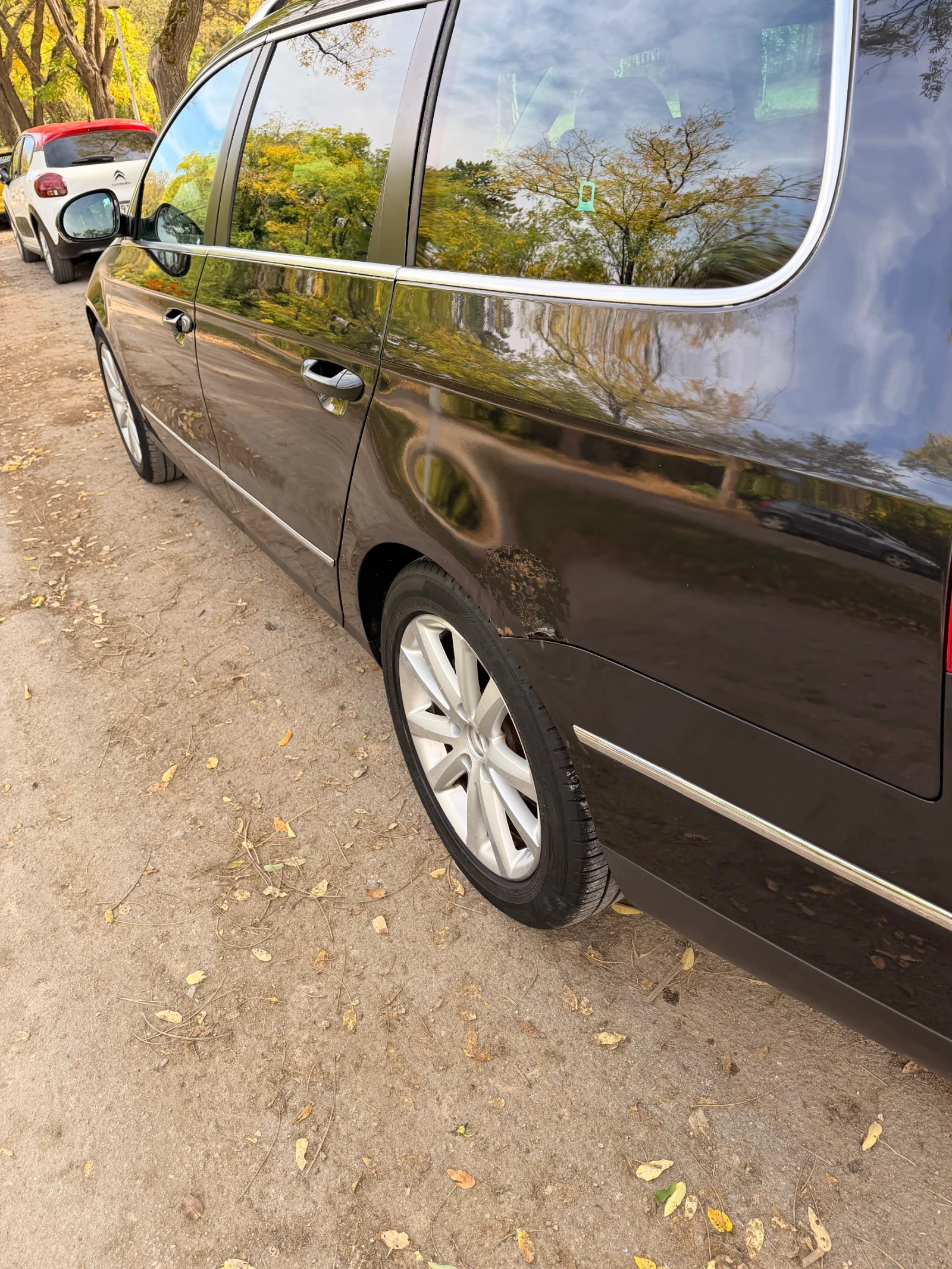 VW Passat, снимка 4 - Автомобили и джипове - 56533791