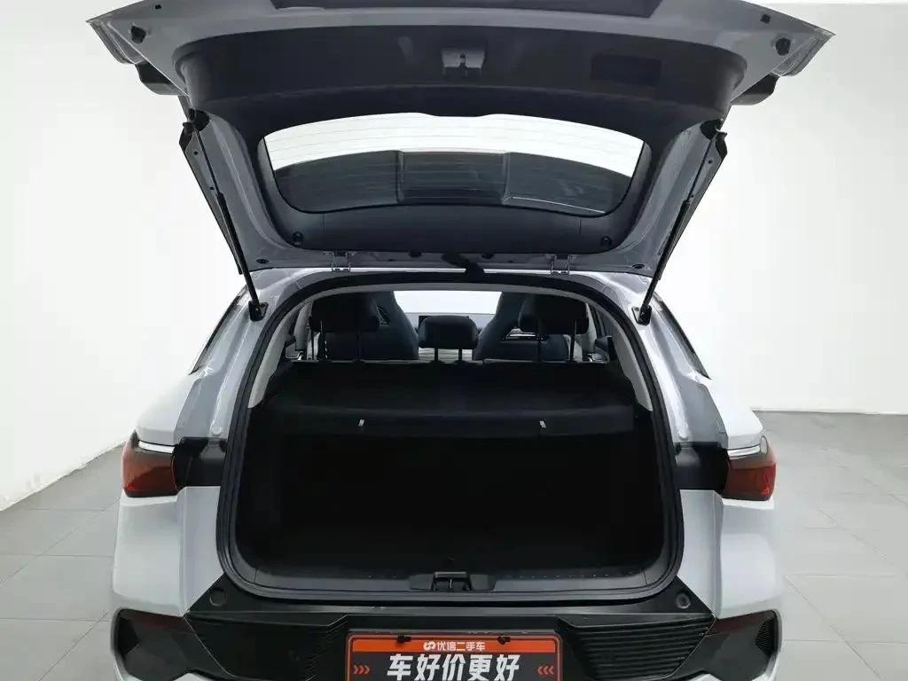 BYD Atto3, снимка 15 - Автомобили и джипове - 56729058