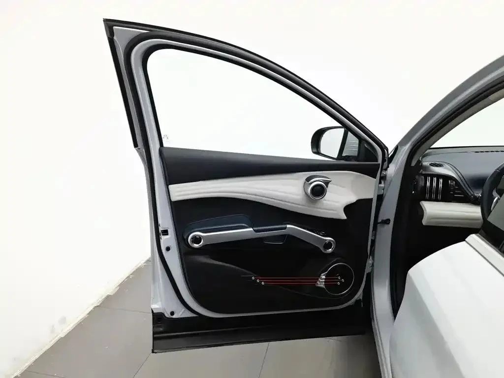 BYD Atto3, снимка 7 - Автомобили и джипове - 56729058