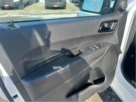 Dodge Durango * R T AWD 5.7L HEMI V8 * SUNROOF * NAVI * LEATHER , снимка 13