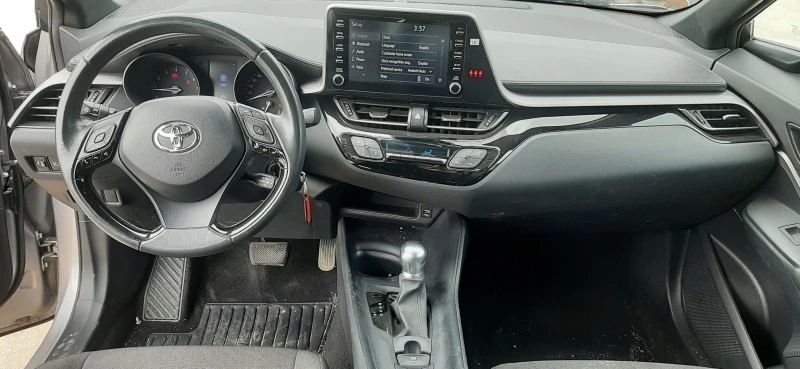 Toyota C-HR 1, 2i, снимка 8 - Автомобили и джипове - 45751693