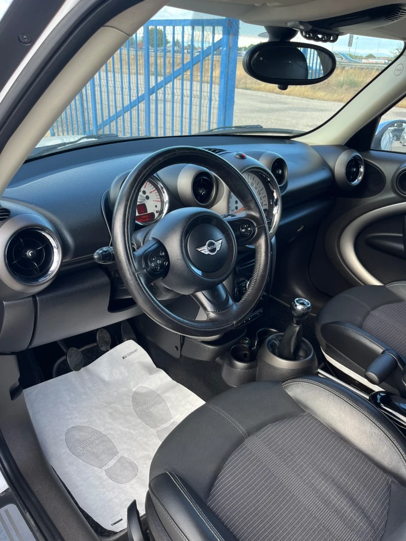 Mini Countryman 1.6D, снимка 6 - Автомобили и джипове - 47239616