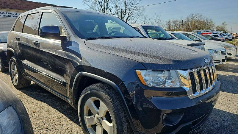 Jeep Grand cherokee Подгрев* Keyless* Камера, снимка 2 - Автомобили и джипове - 48158597