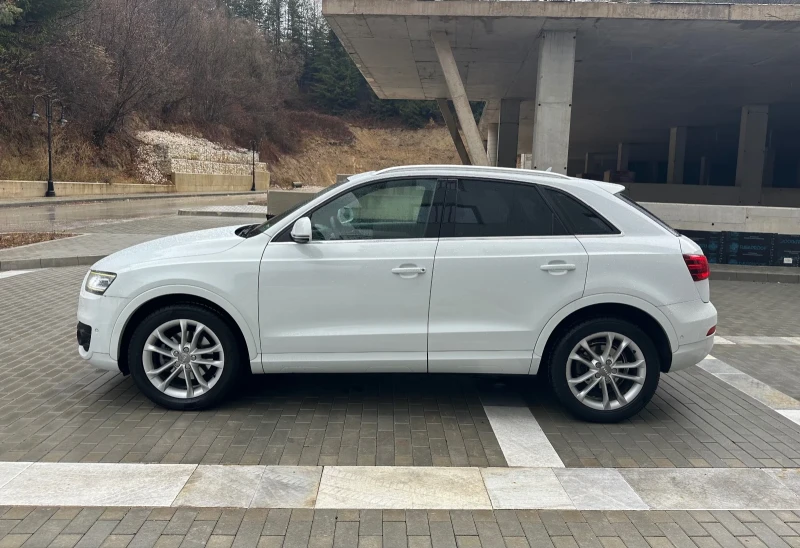 Audi Q3 2.0TDI-177к.с /DSG-Quattro, снимка 3 - Автомобили и джипове - 48361796