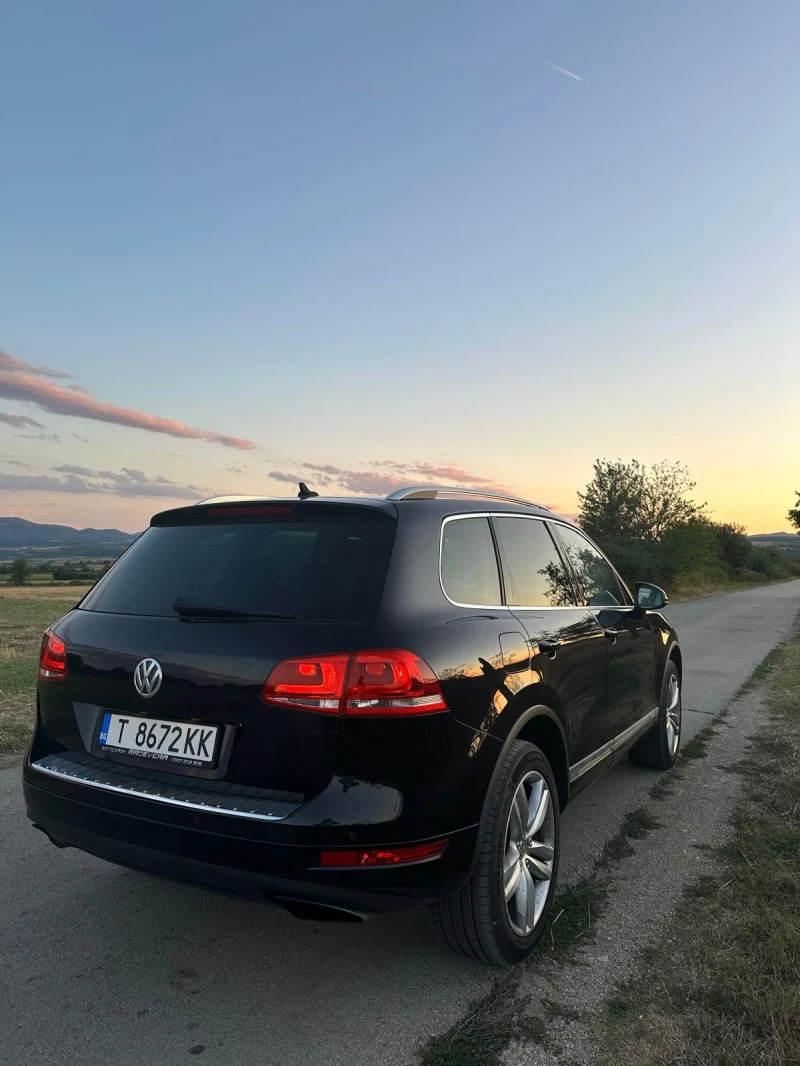 VW Touareg, снимка 6 - Автомобили и джипове - 48465272