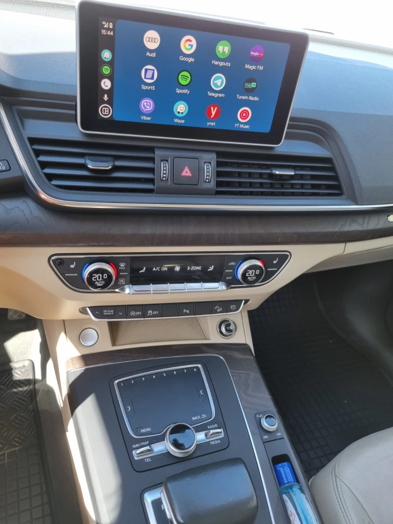 Audi Q5, снимка 5 - Автомобили и джипове - 52437279