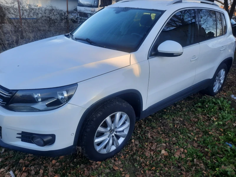VW Tiguan 2.0   2013, снимка 2 - Автомобили и джипове - 52710653