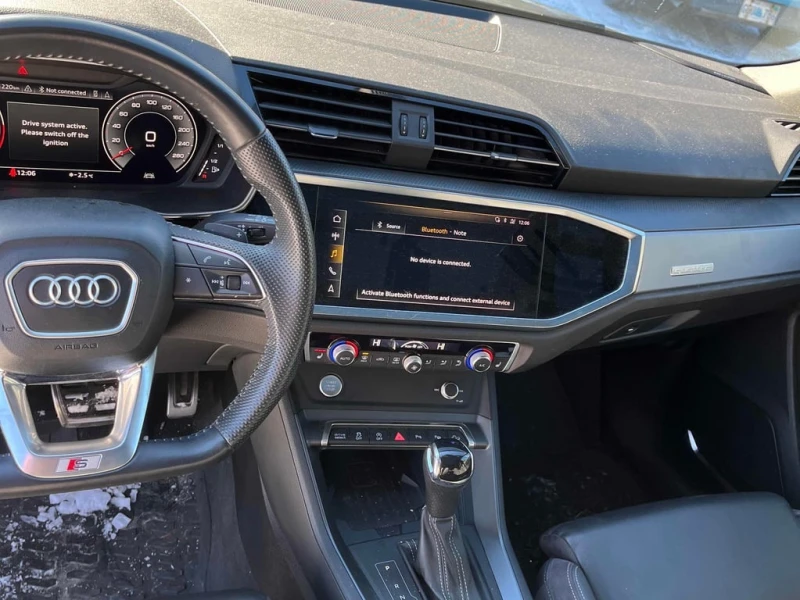 Audi Q3 * Technik * CARFAX * БЕЗ ПЪРВОНАЧАЛНА ВНОСКА, снимка 9 - Автомобили и джипове - 52714698