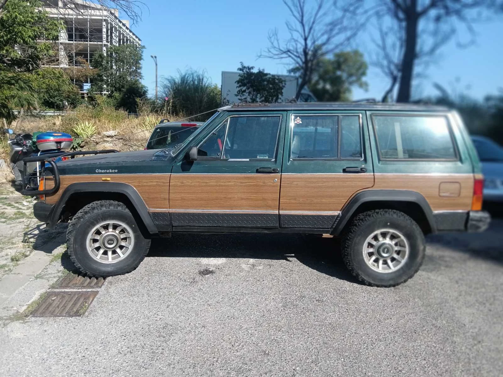 Jeep Cherokee  - изображение 3